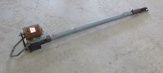 3.5″ Auger, 8.5′ long