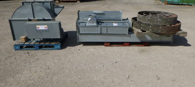 Perry 220/40 Belt & Bucket Elevator – 28′ High